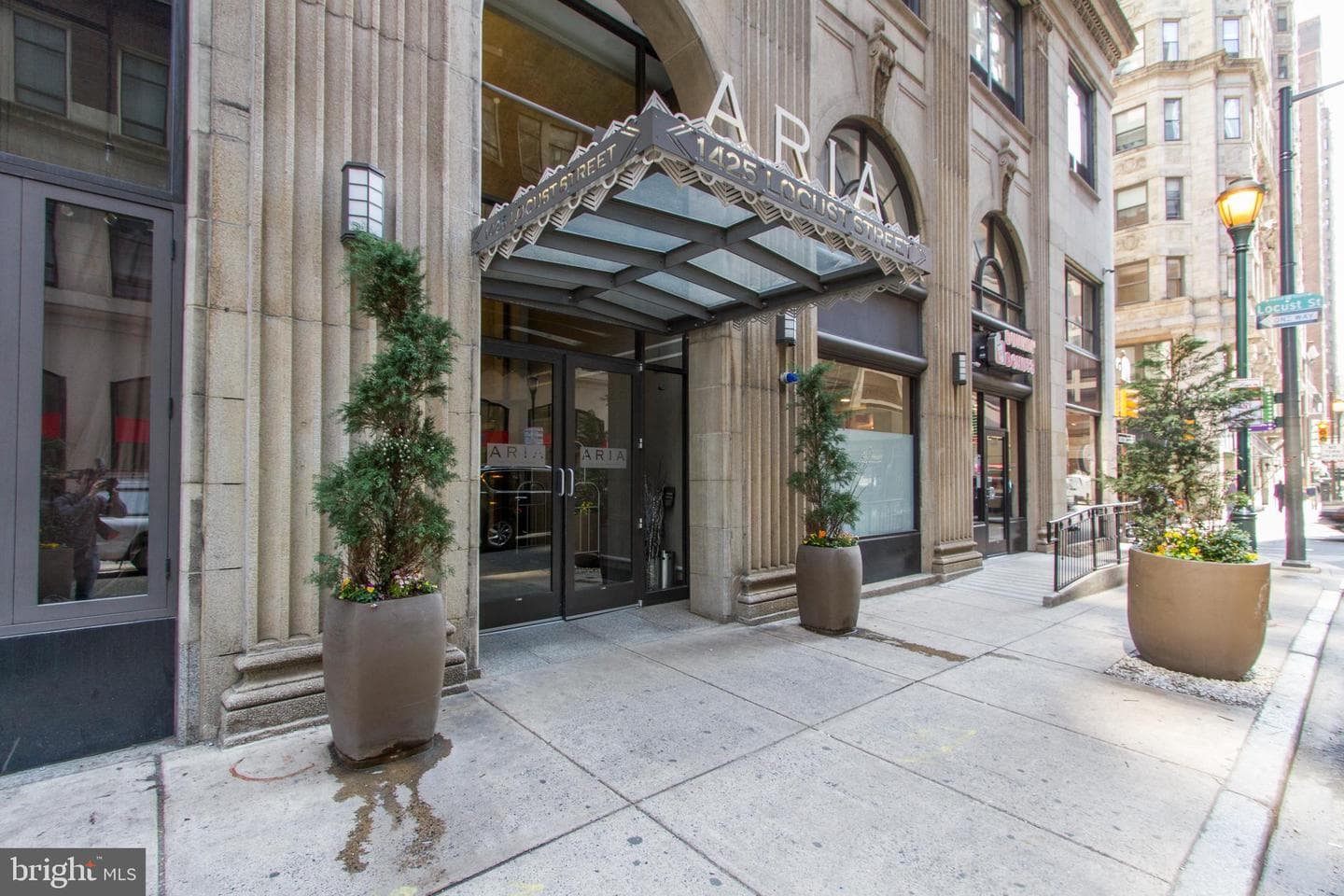 1425 Locust St # 14A photo 34