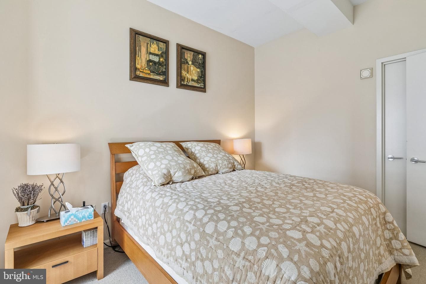 1425 Locust St # 14A photo 5