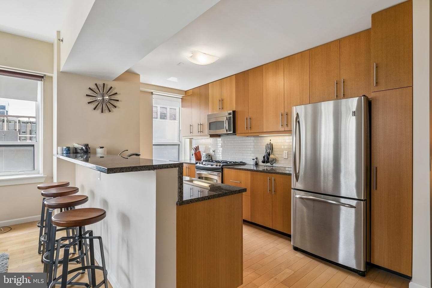1425 Locust St # 14A photo 8