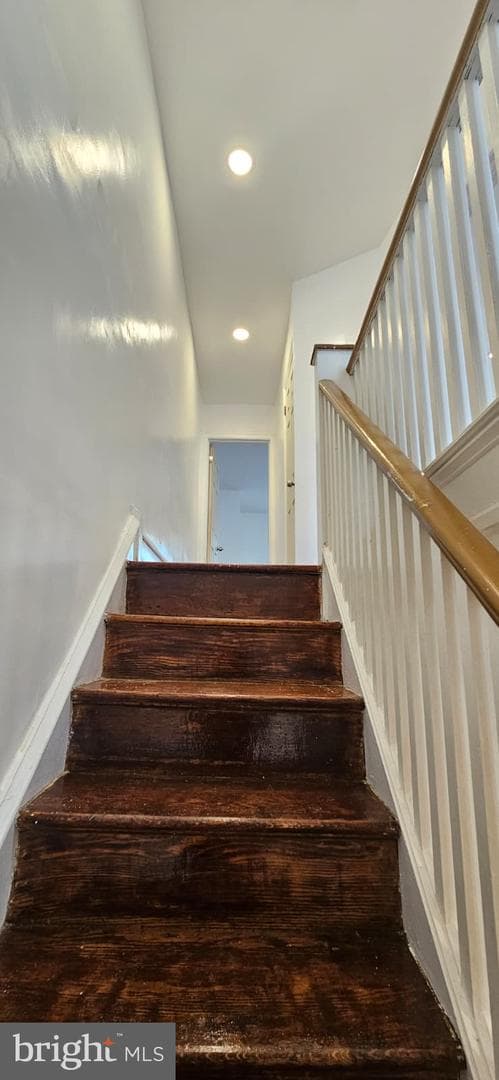 740 W Fisher Avenue photo 10