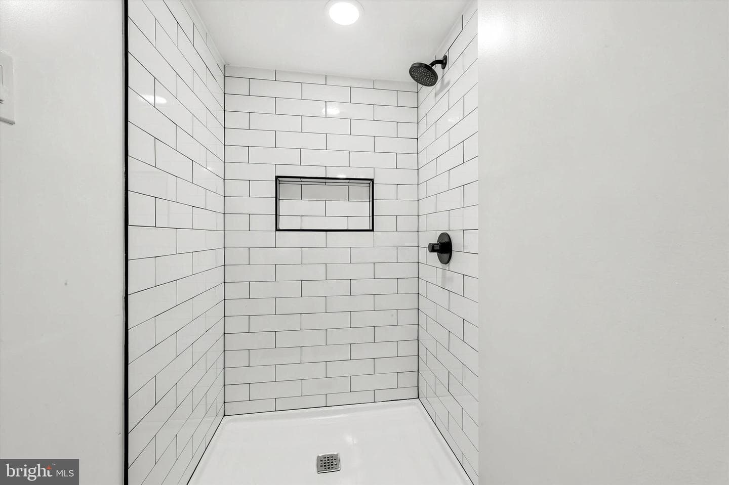 5751 Rodman Street photo 24