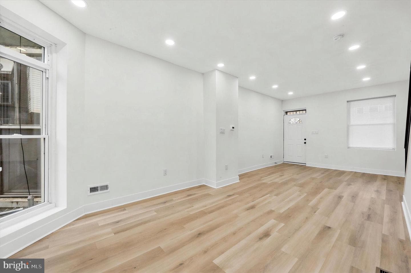 5751 Rodman Street photo 4