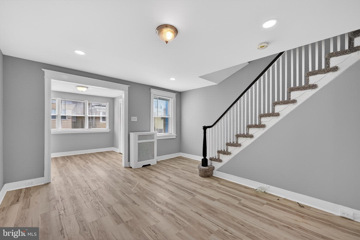 4770 Loring Street photo 3