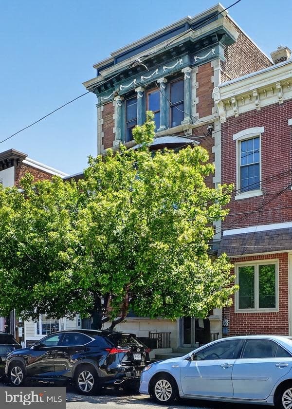 440 E Girard Ave photo 1