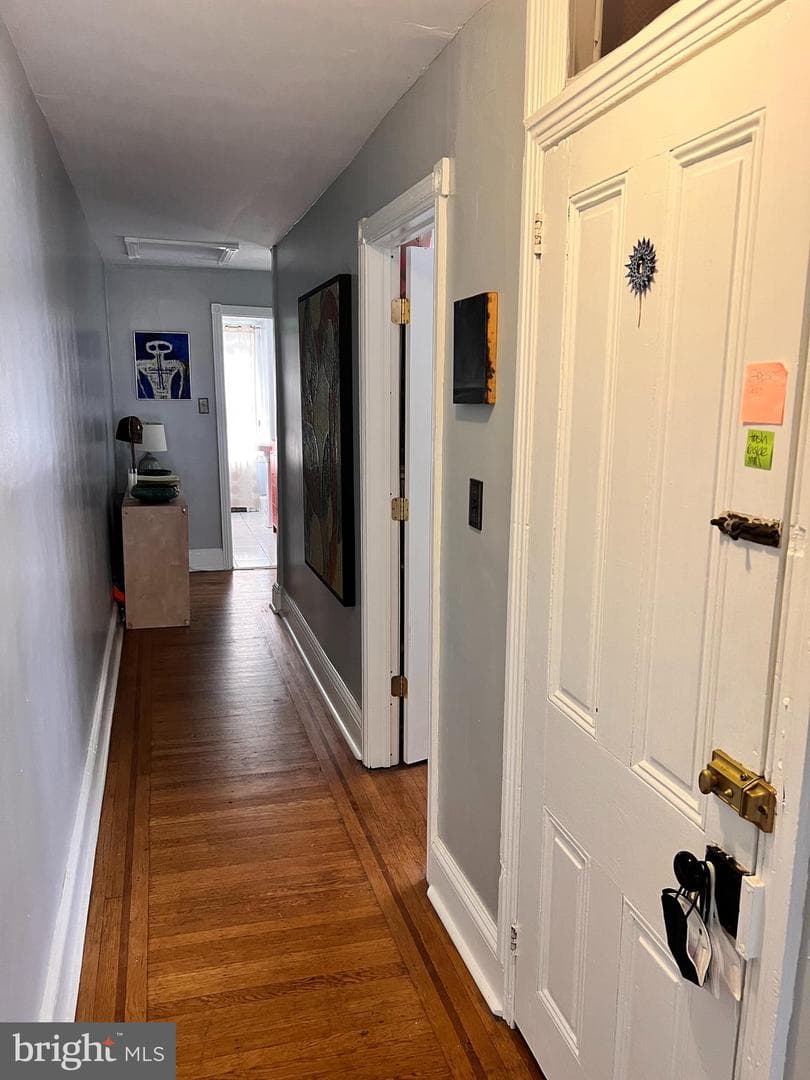 4818 Warrington Avenue photo 37