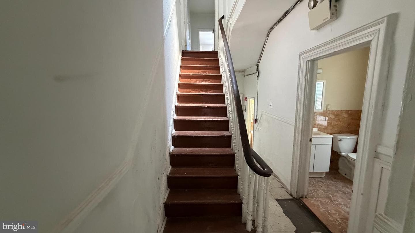 1517 Christian Street photo 15