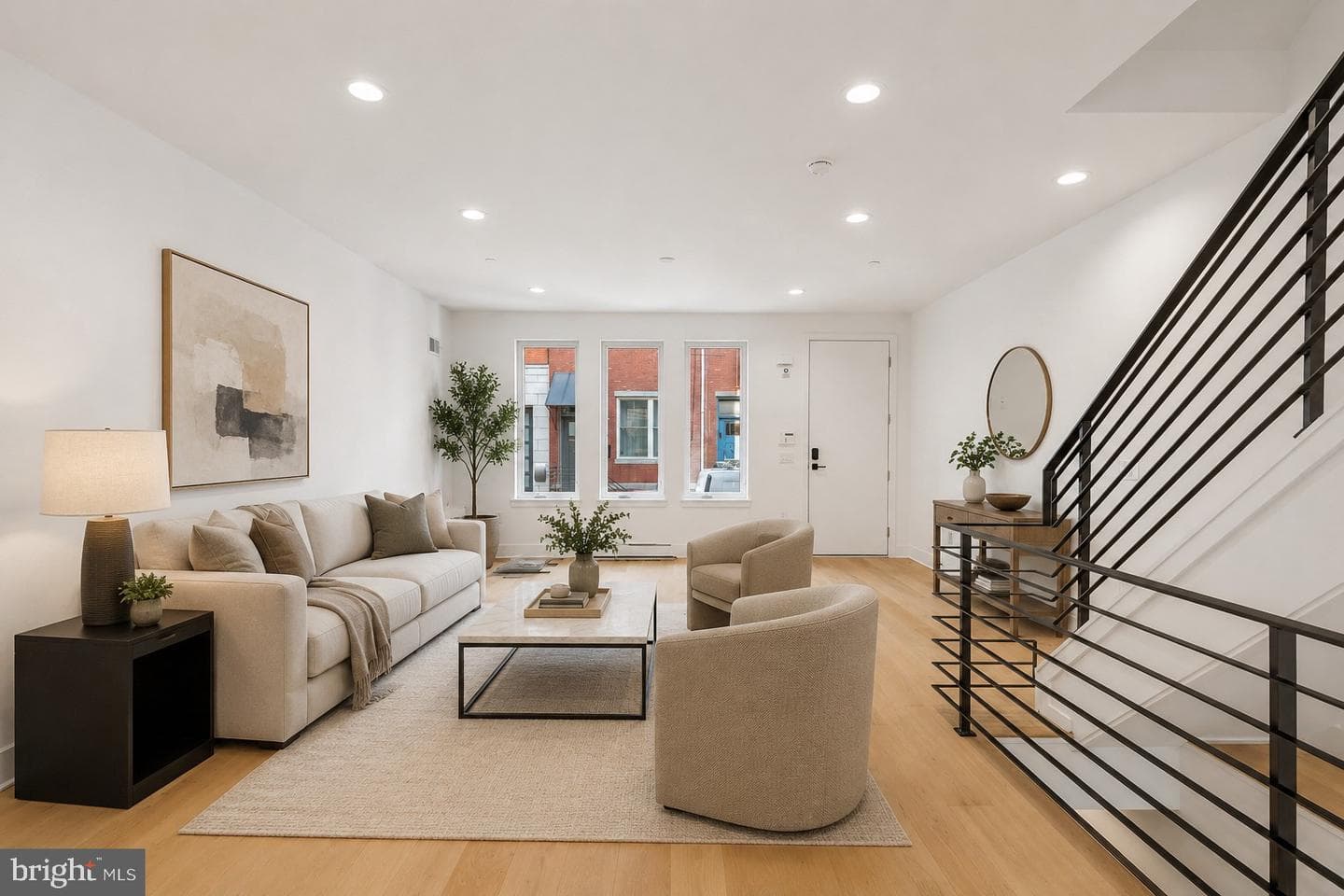 1342 S Bouvier Street photo 4
