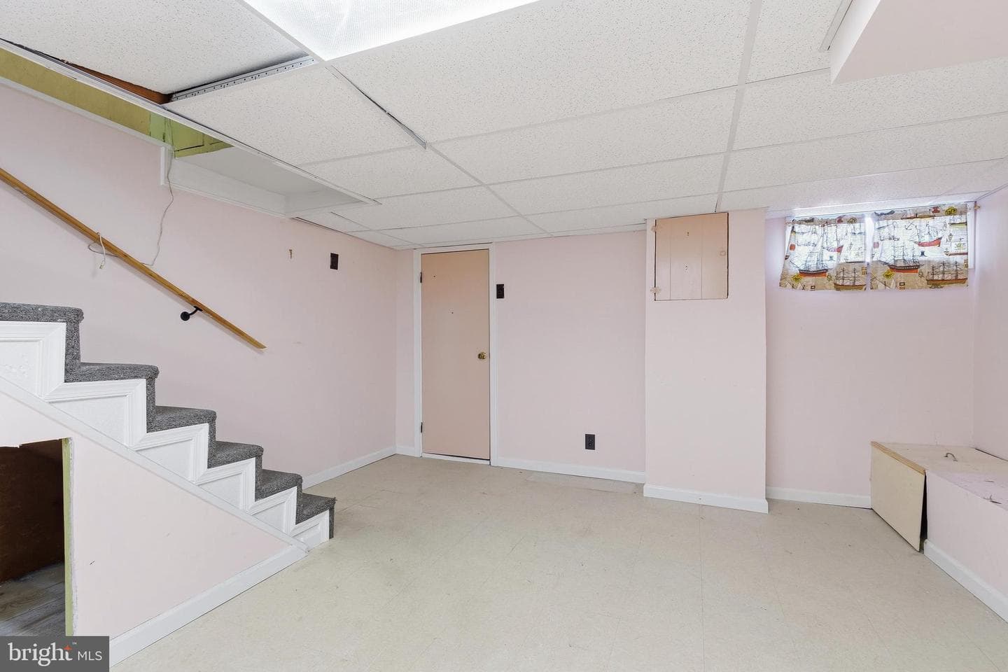 948 Johnston Street photo 15