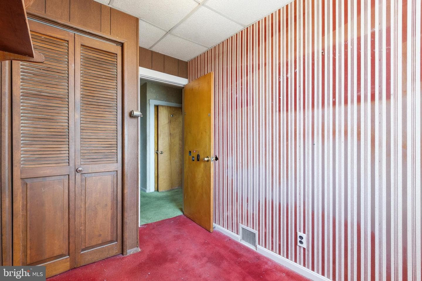 948 Johnston Street photo 19