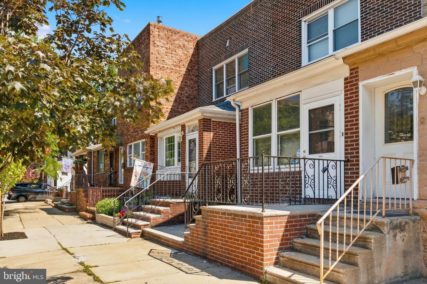 948 Johnston Street photo 2