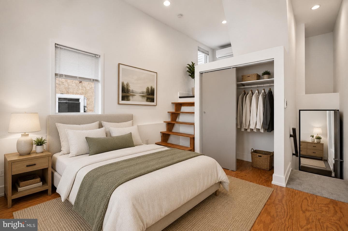 1345 E Berks Street photo 22