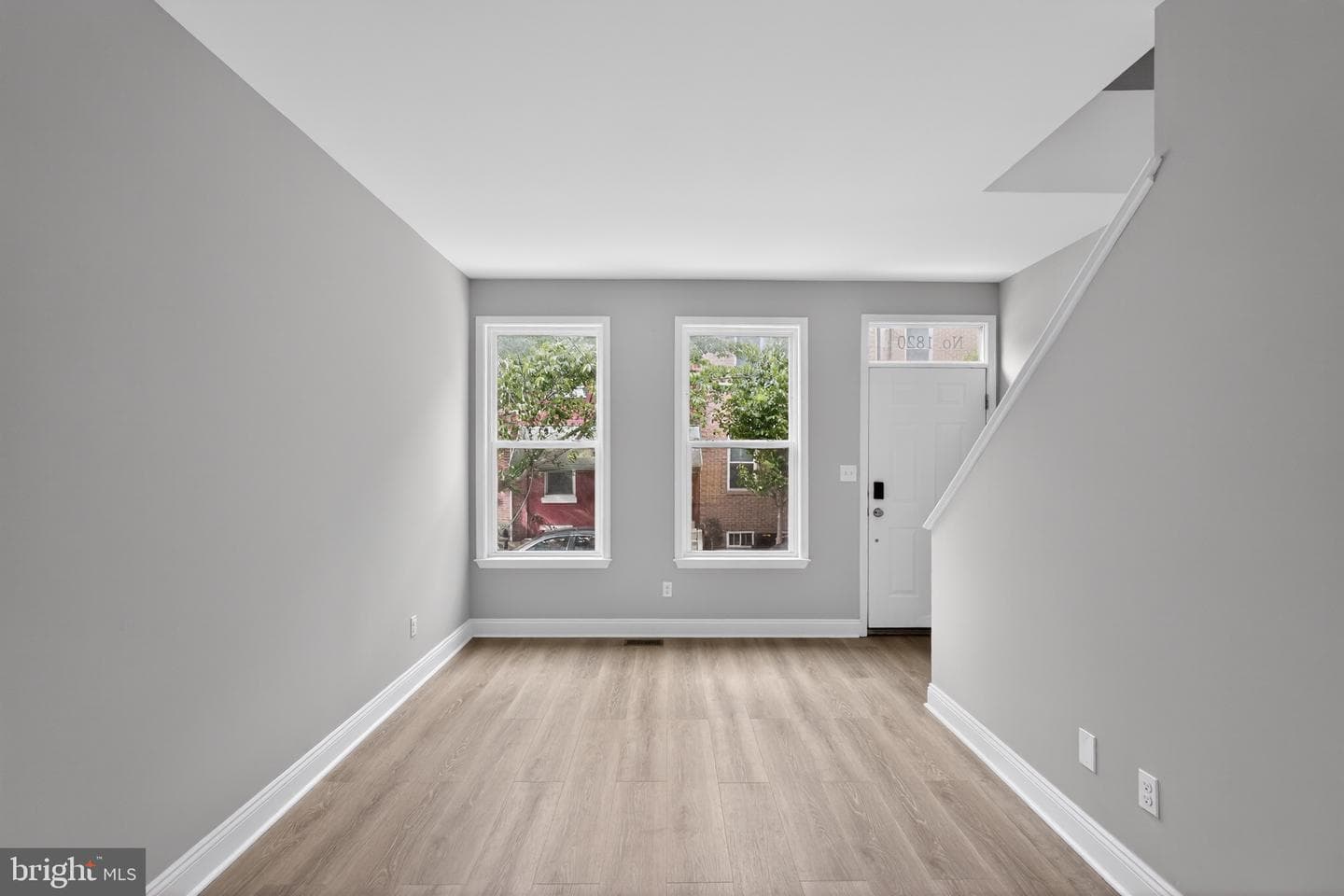 1820 Titan St photo 3