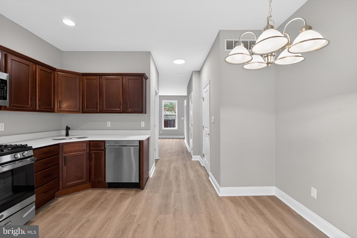 1820 Titan St photo 8