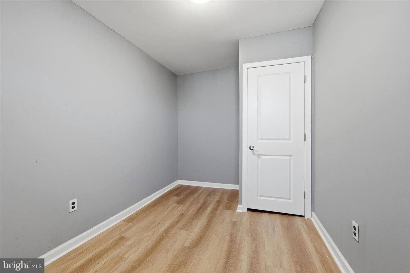 2625 Manton St photo 13