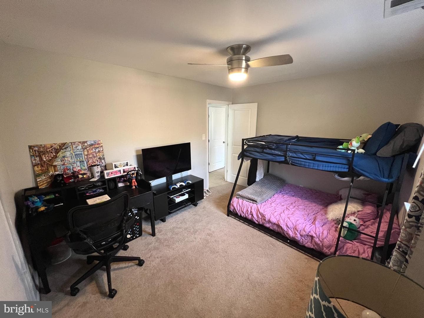 4000 Gypsy Lane #247b photo 18