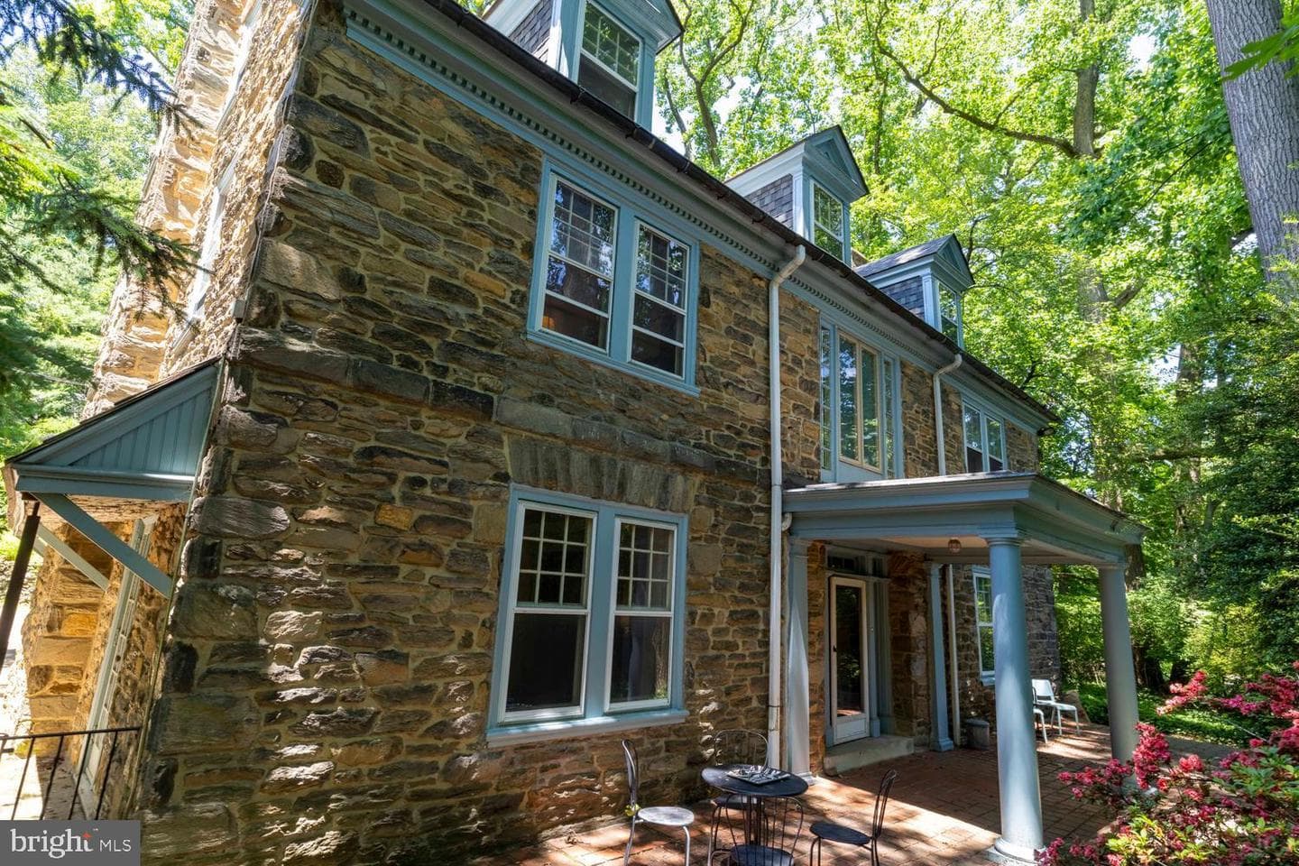 601 W Hortter Street photo 4