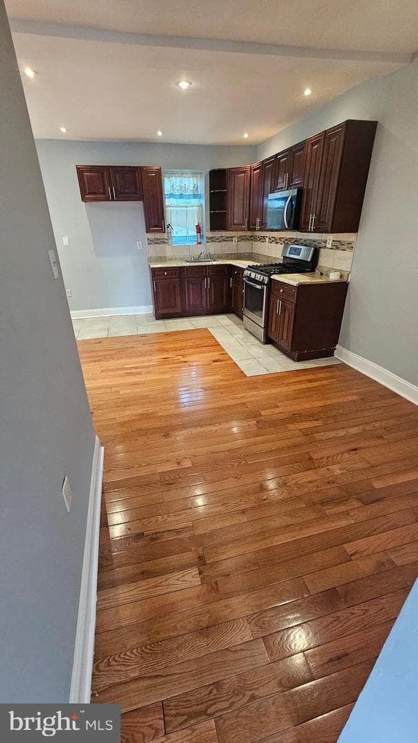 4124 Longshore Ave photo 7