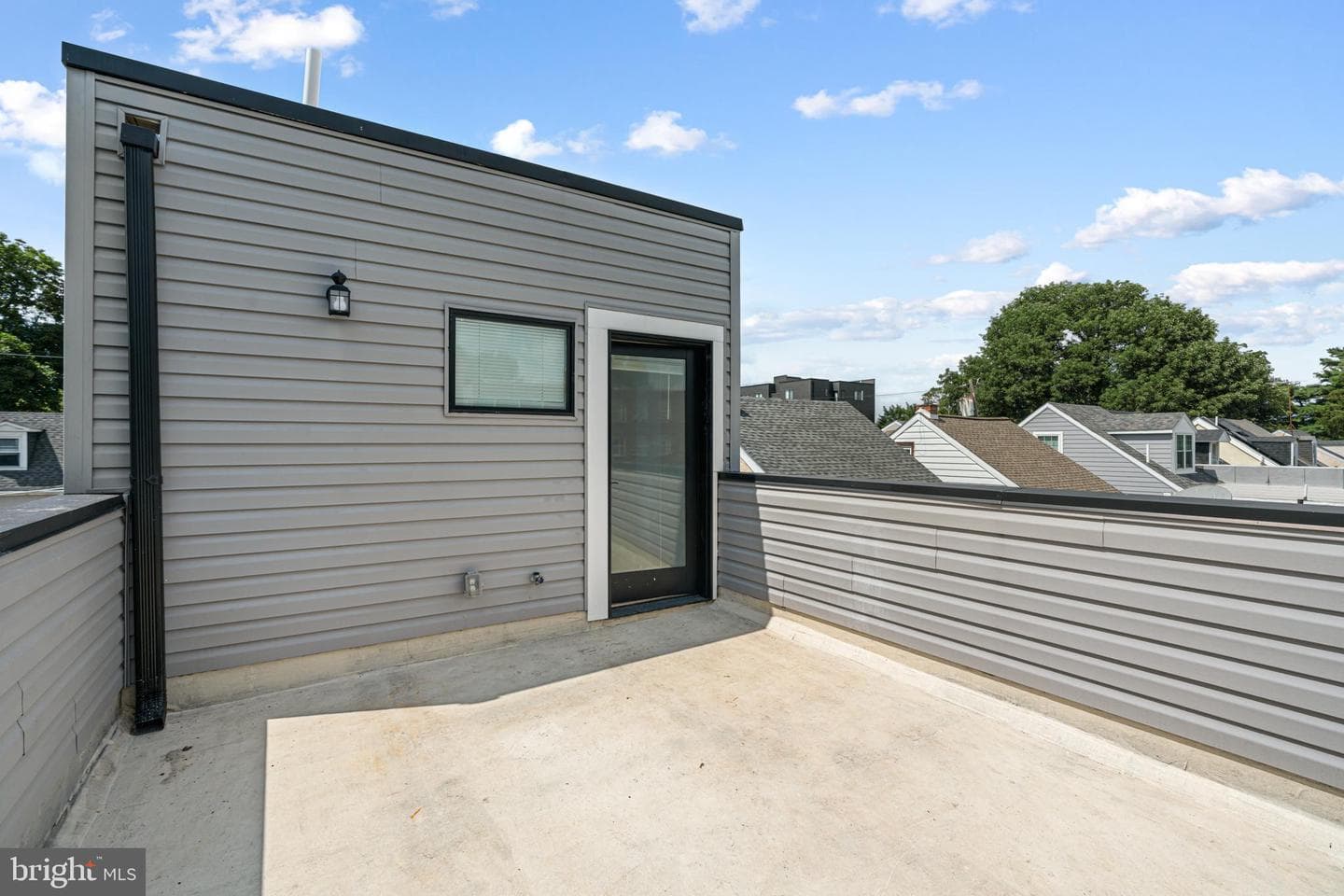 140 W Price St photo 29