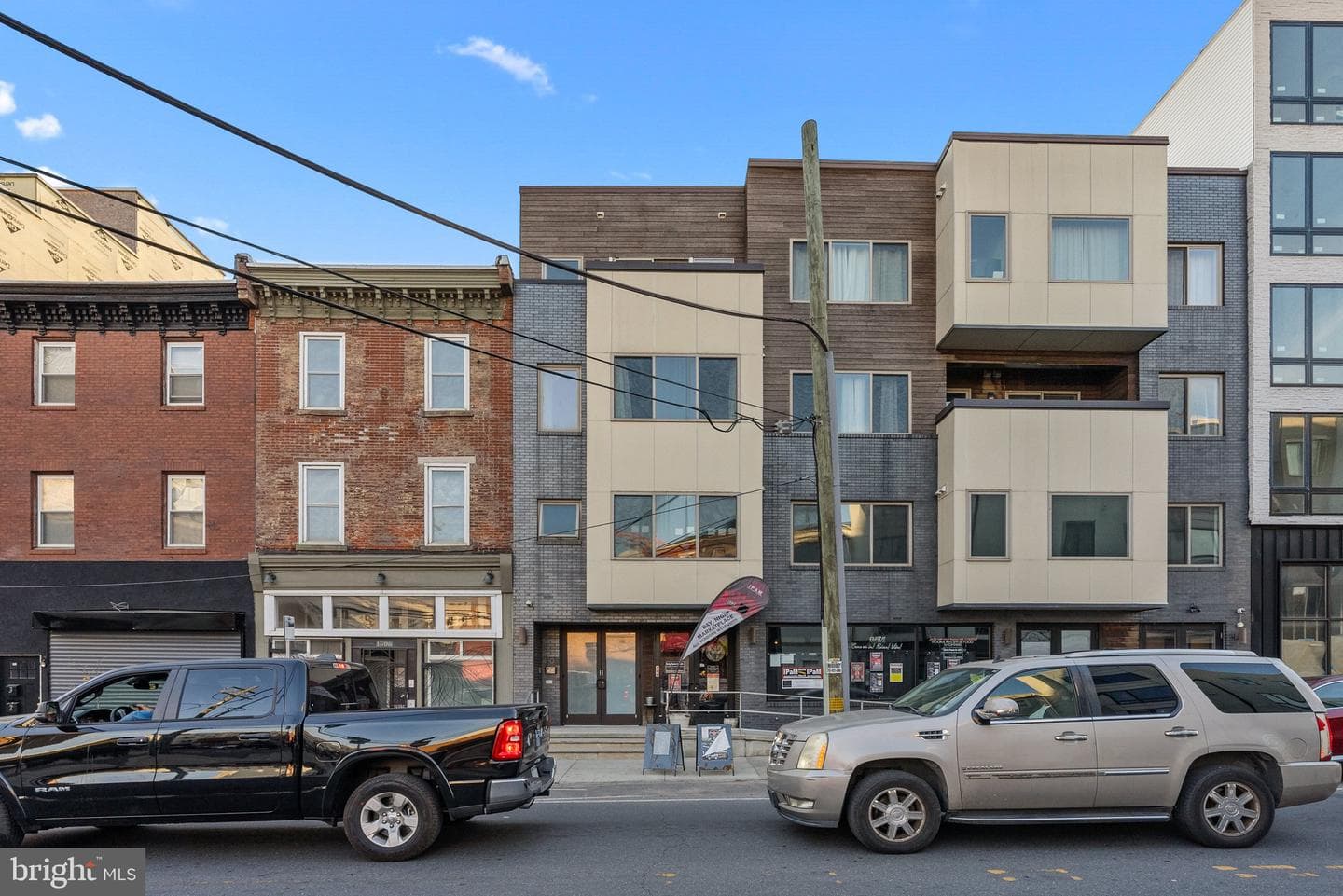 1608 Ridge Avenue #302 photo 3