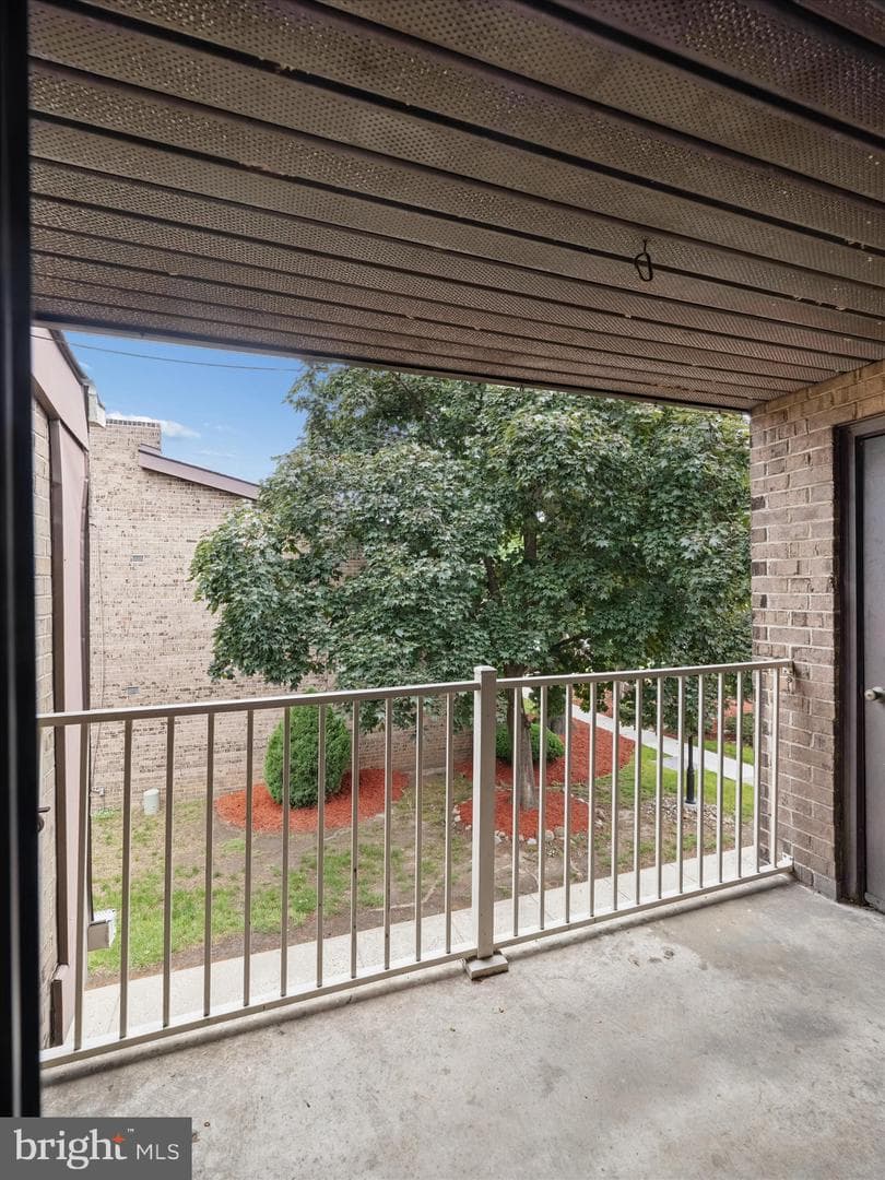 3204 Delaire Landing Road #3204 photo 31