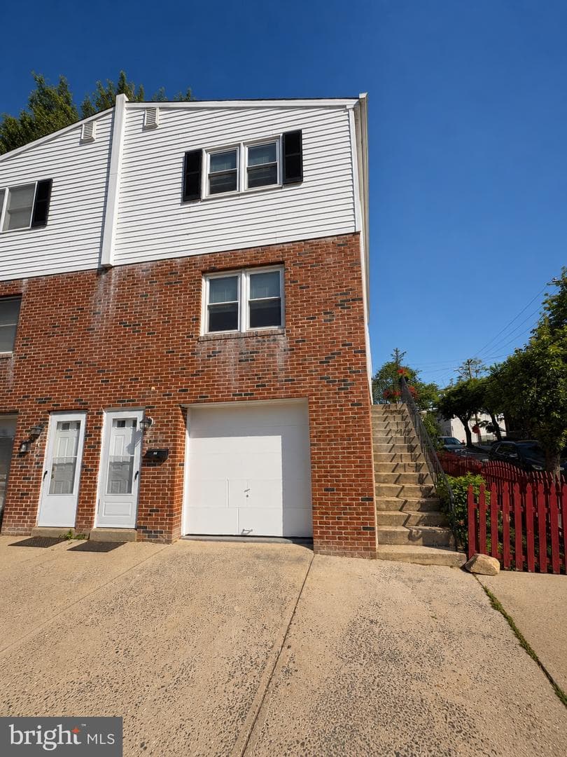 584 Green Lane