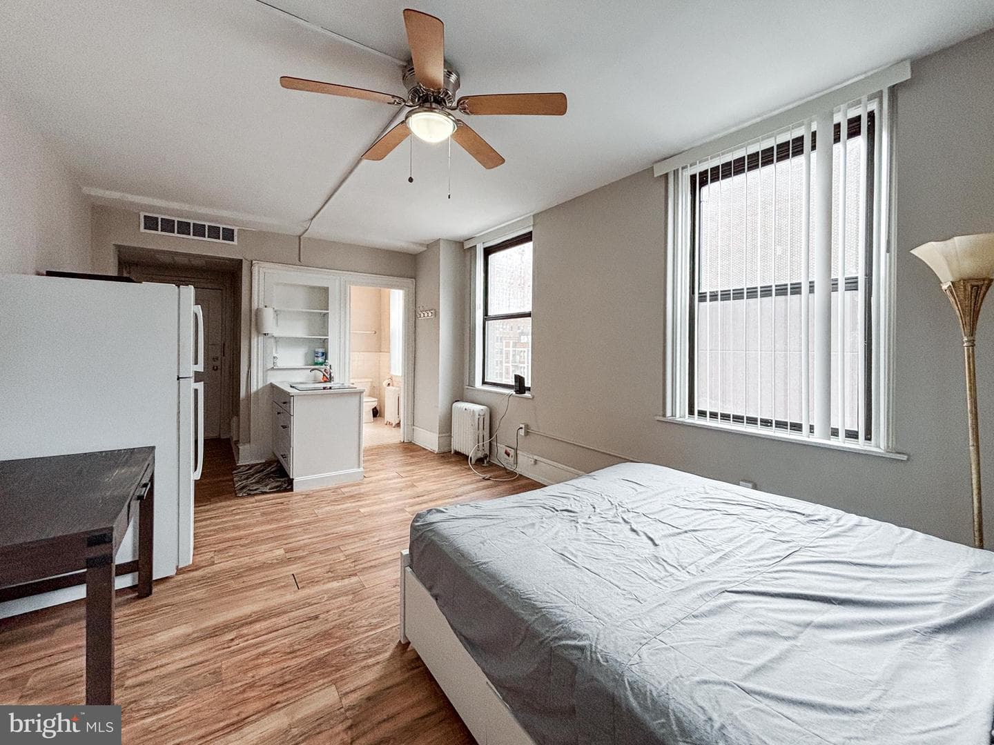 1324 Locust St # 604 photo 4