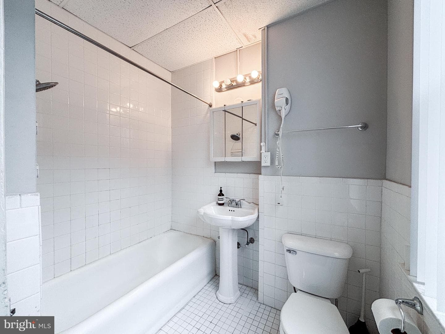 1324 Locust St # 604 photo 6