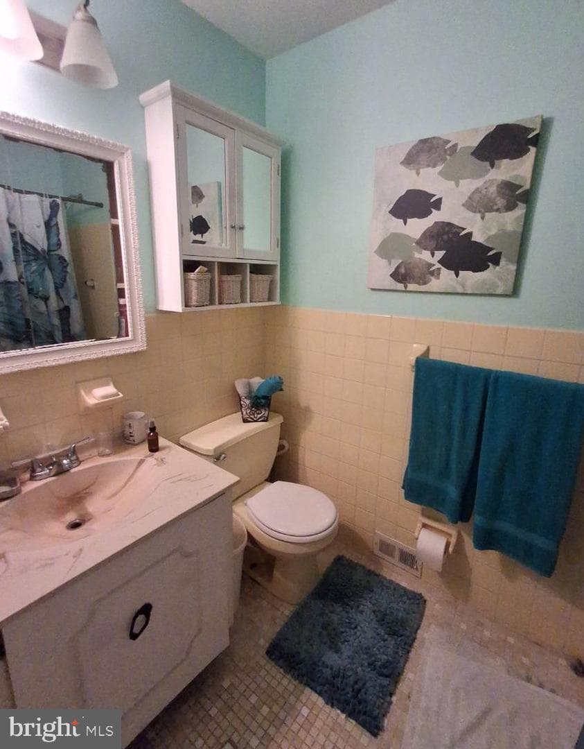 9888 Garvey Drive photo 18
