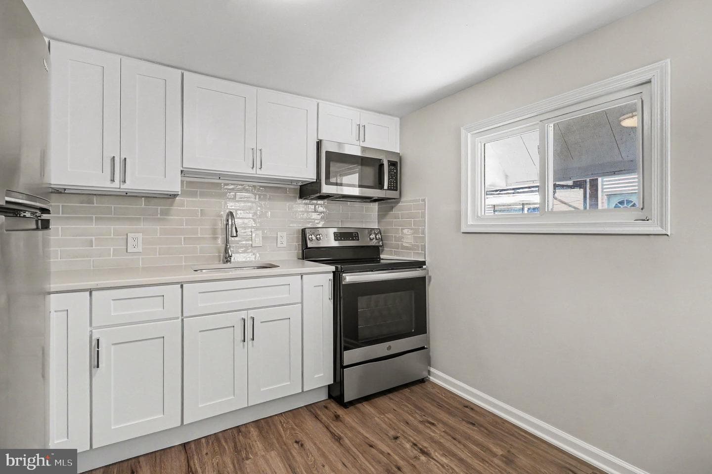 3162 Cedar Street photo 11