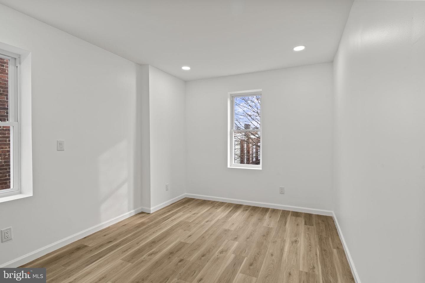 5616 Hunter Street photo 14