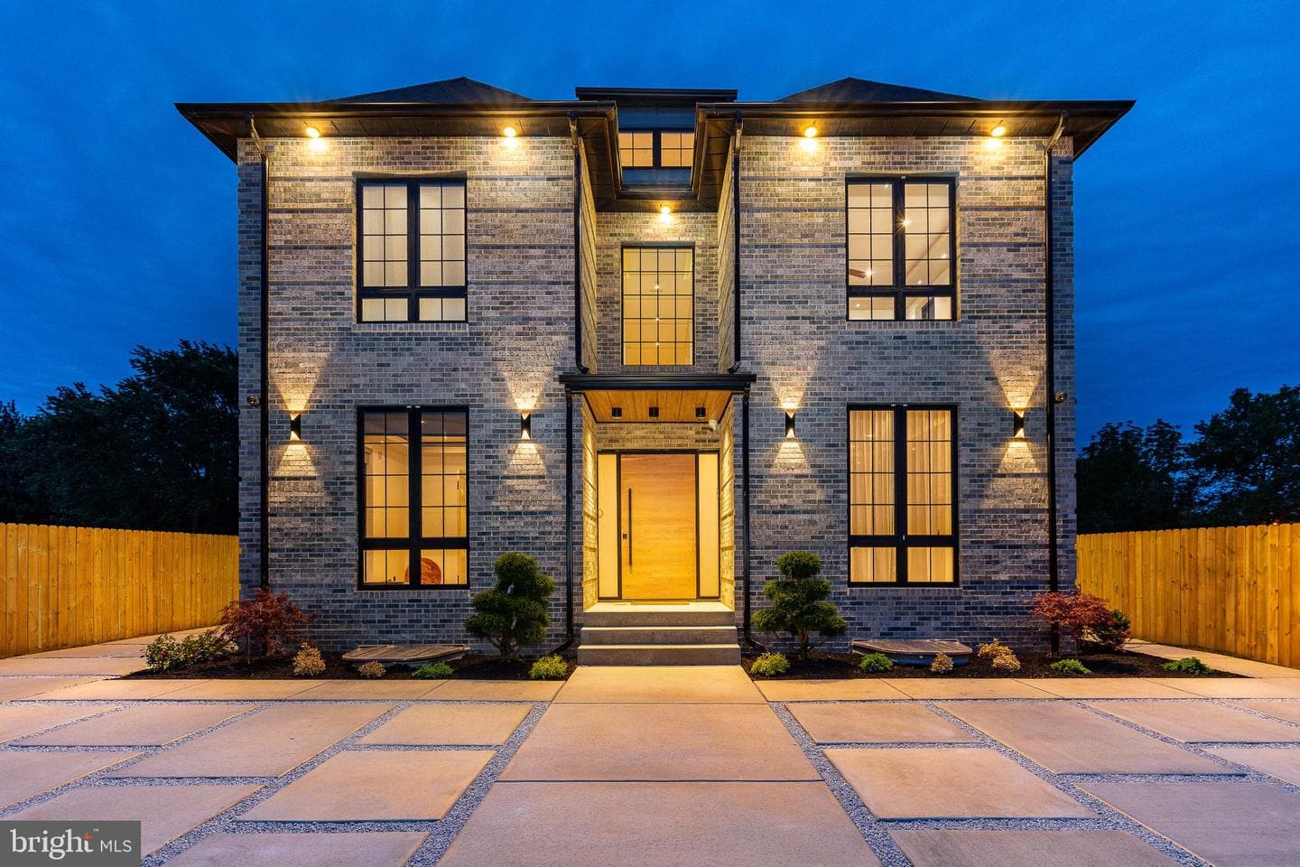 9739 Krewstown photo 79