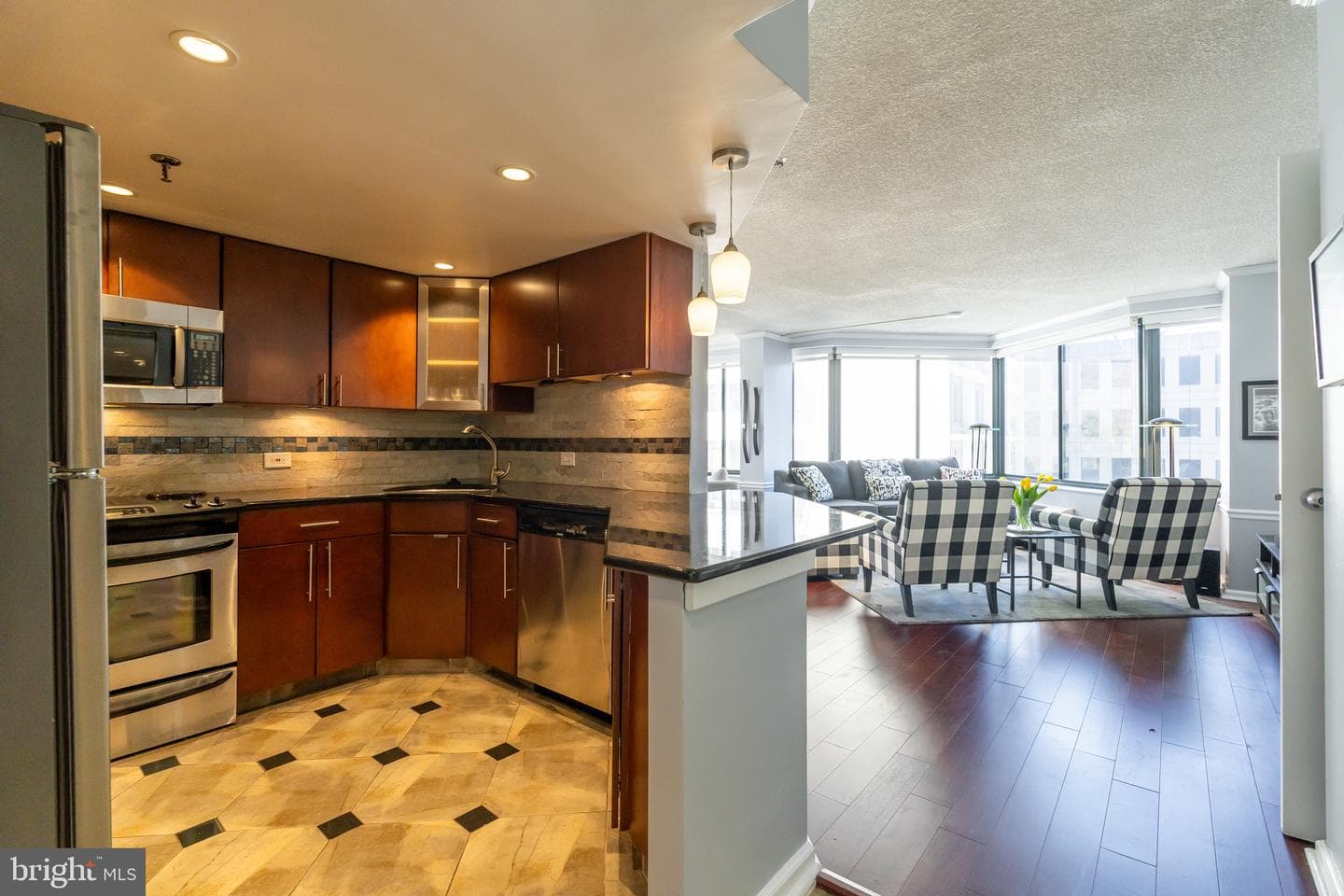 2001 Hamilton Street #401 photo 12