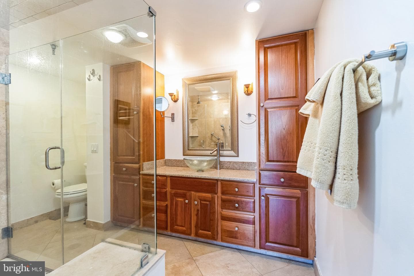 2001 Hamilton Street #401 photo 24