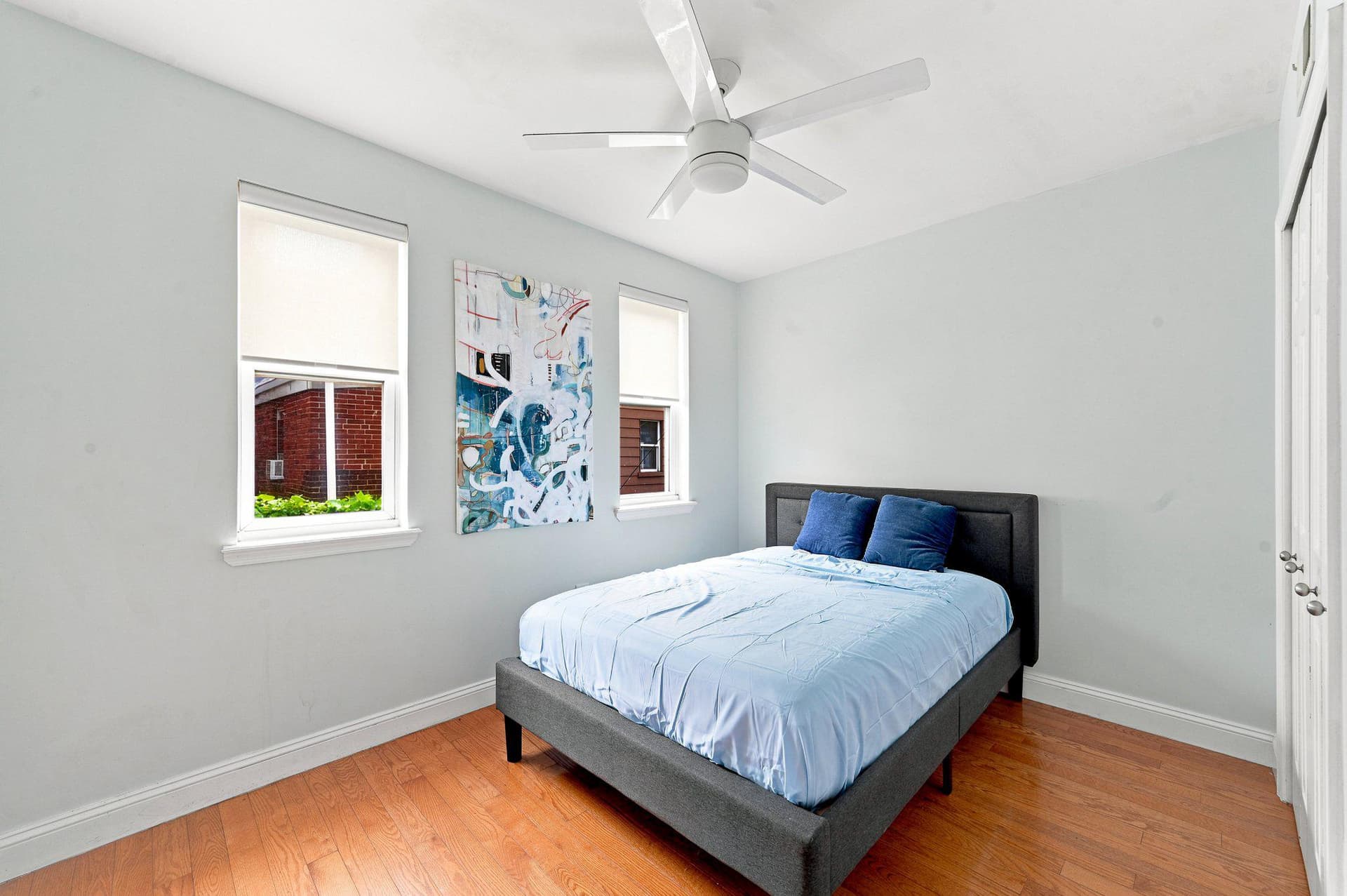 1207 S Marshall Street photo 10