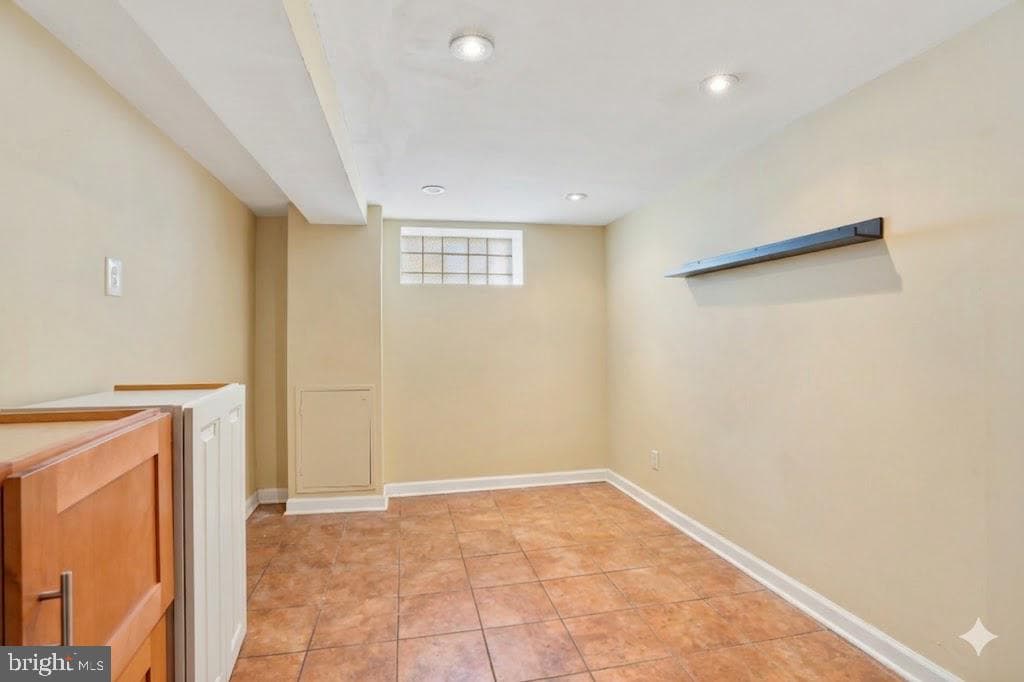 1421 W Fisher Avenue photo 17