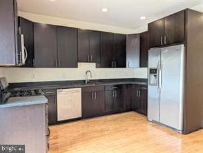 1111 Wallace Street photo 4
