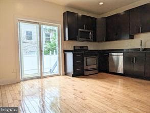 1111 Wallace Street photo 6
