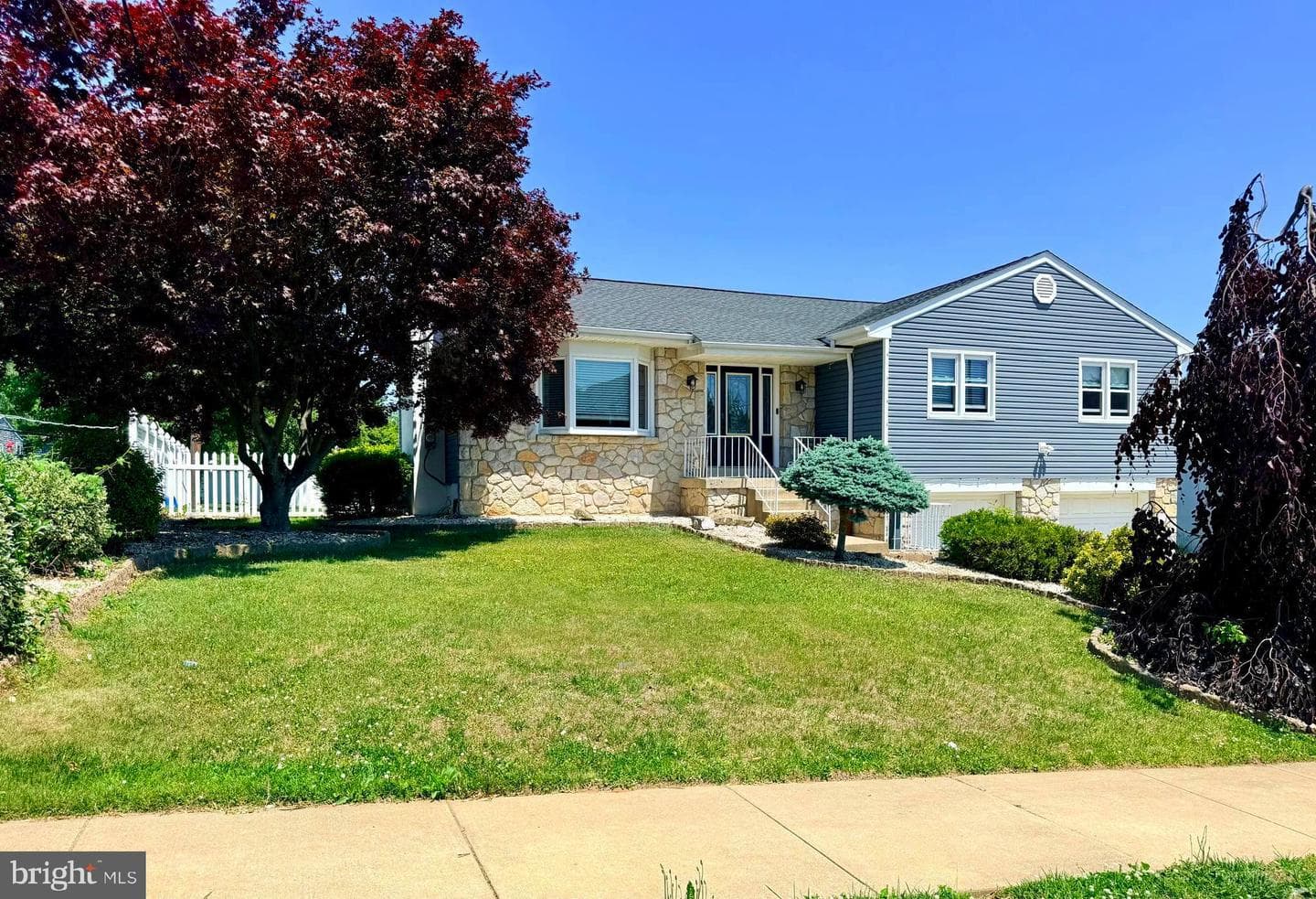 3737 President Street