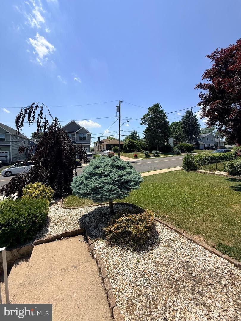 3737 President Street photo 6