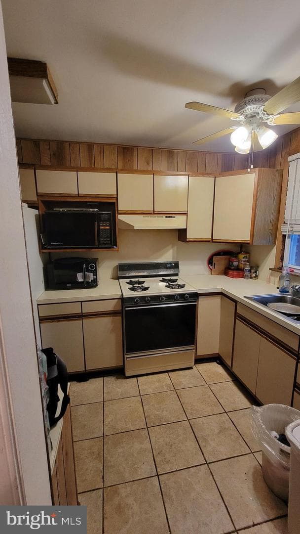 1207 Passmore Street photo 5
