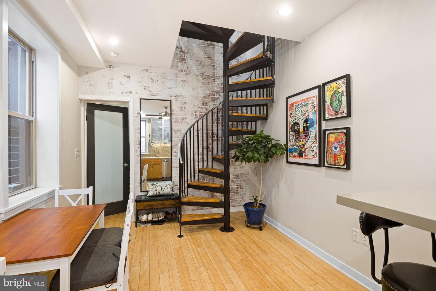 411 S Carlisle St # 4 photo 5