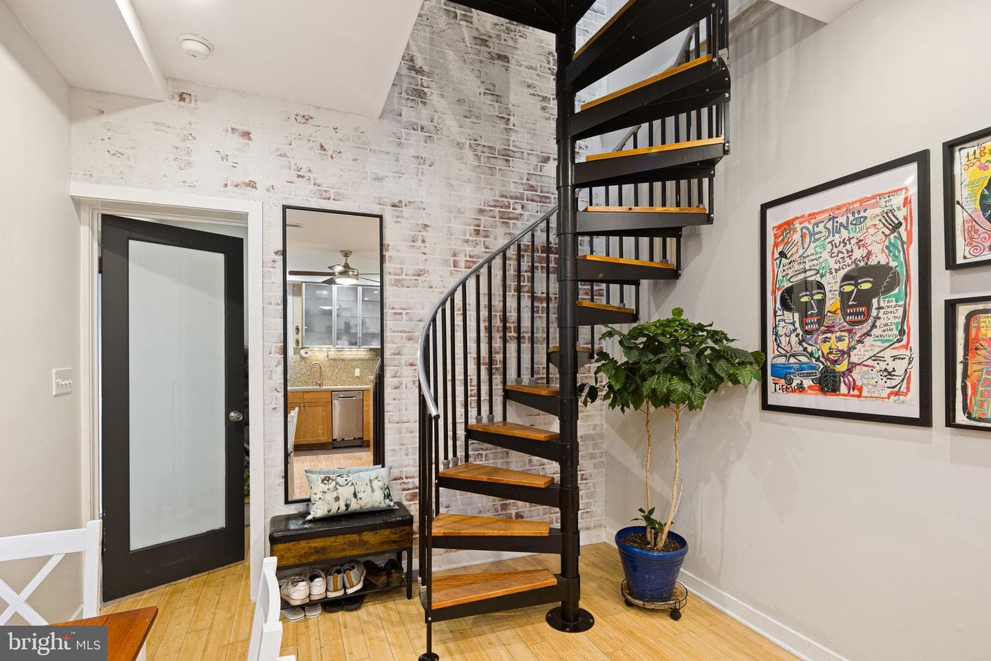 411 S Carlisle St # 4 photo 6