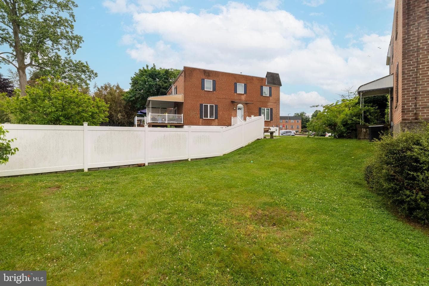125 Marita Street photo 28