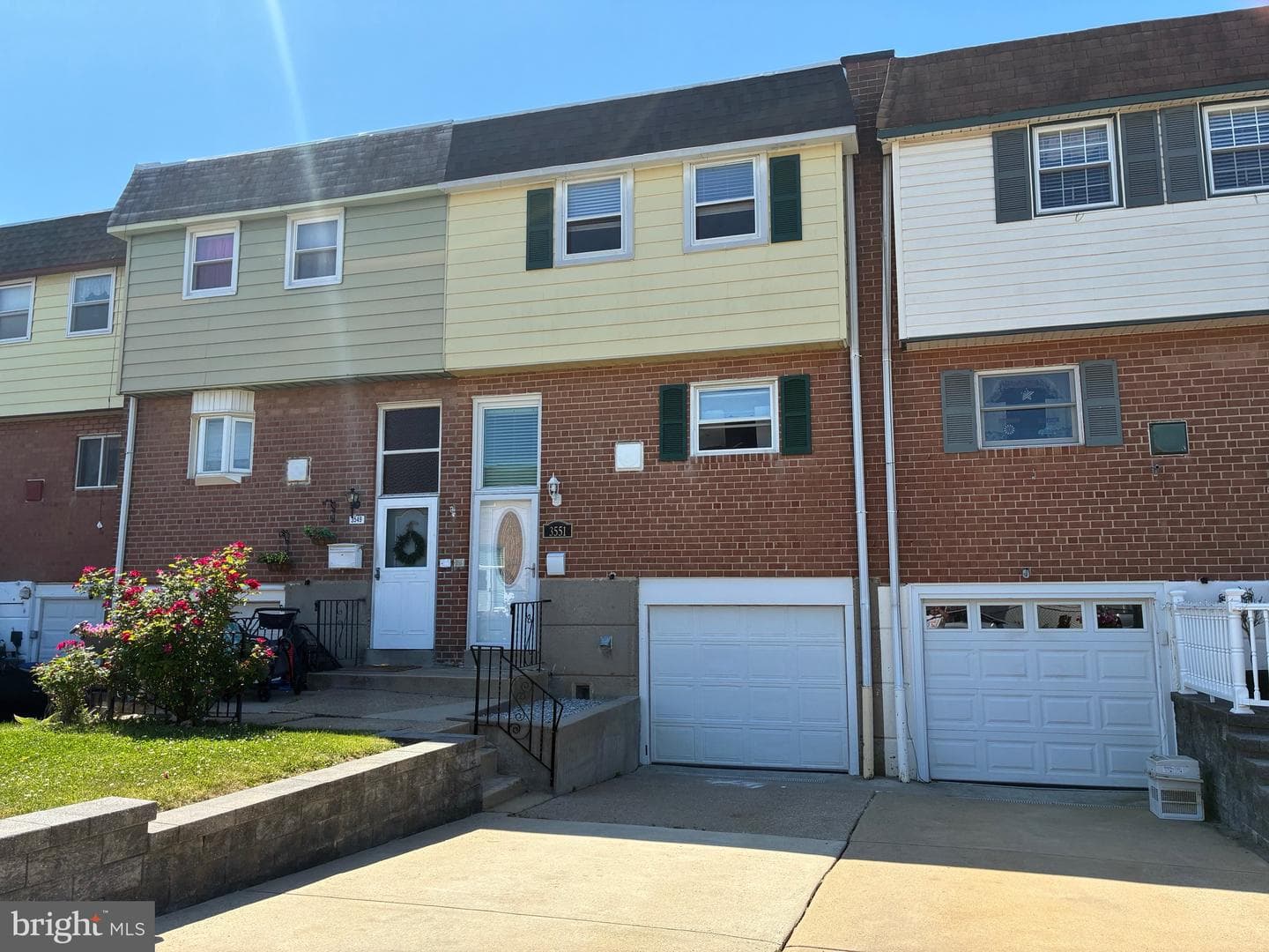 3551 Wessex Ln photo 2