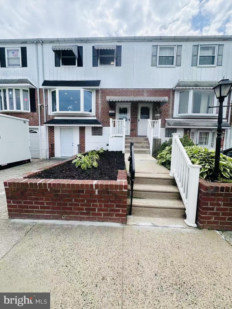 12019 Farwell Road photo 1