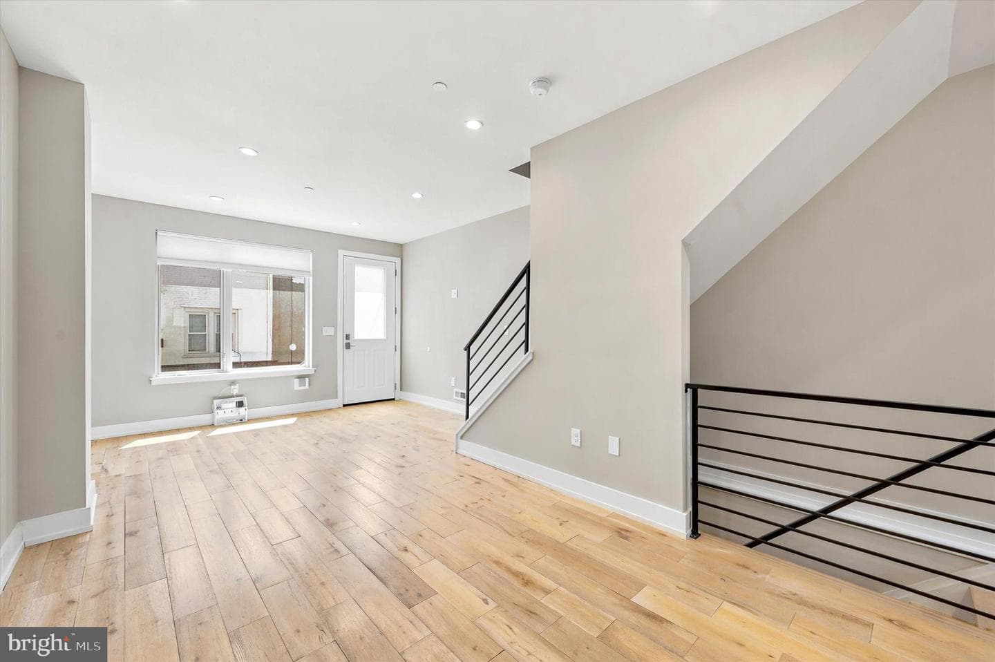 1446 S Taylor Street photo 10