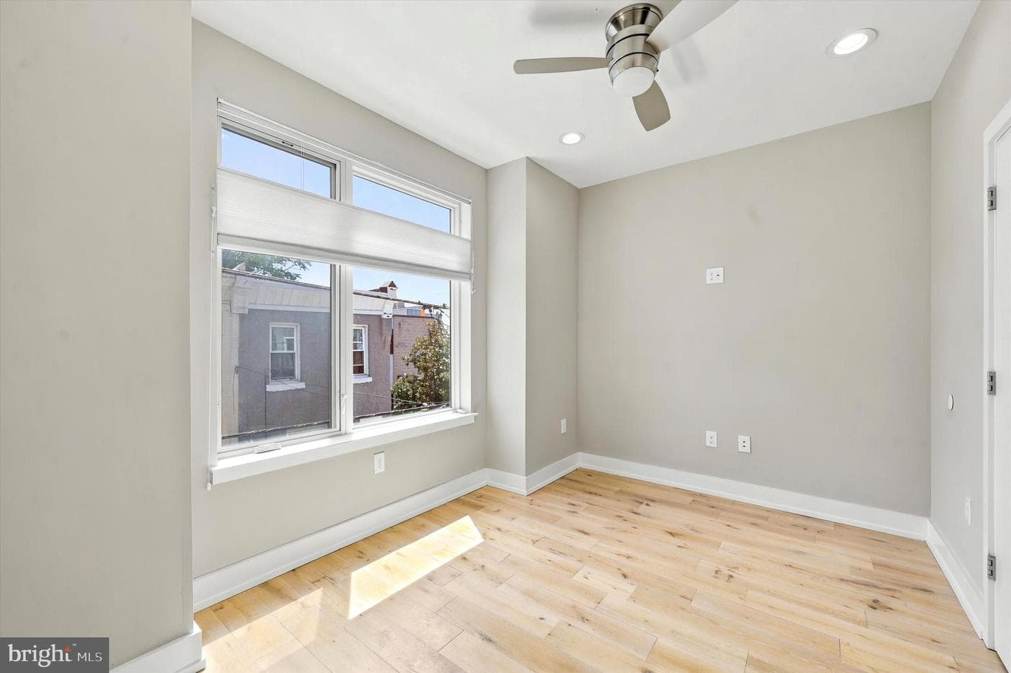 1446 S Taylor Street photo 24