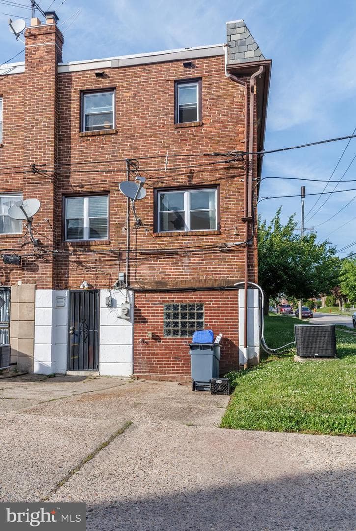 8500 Fayette Street photo 16