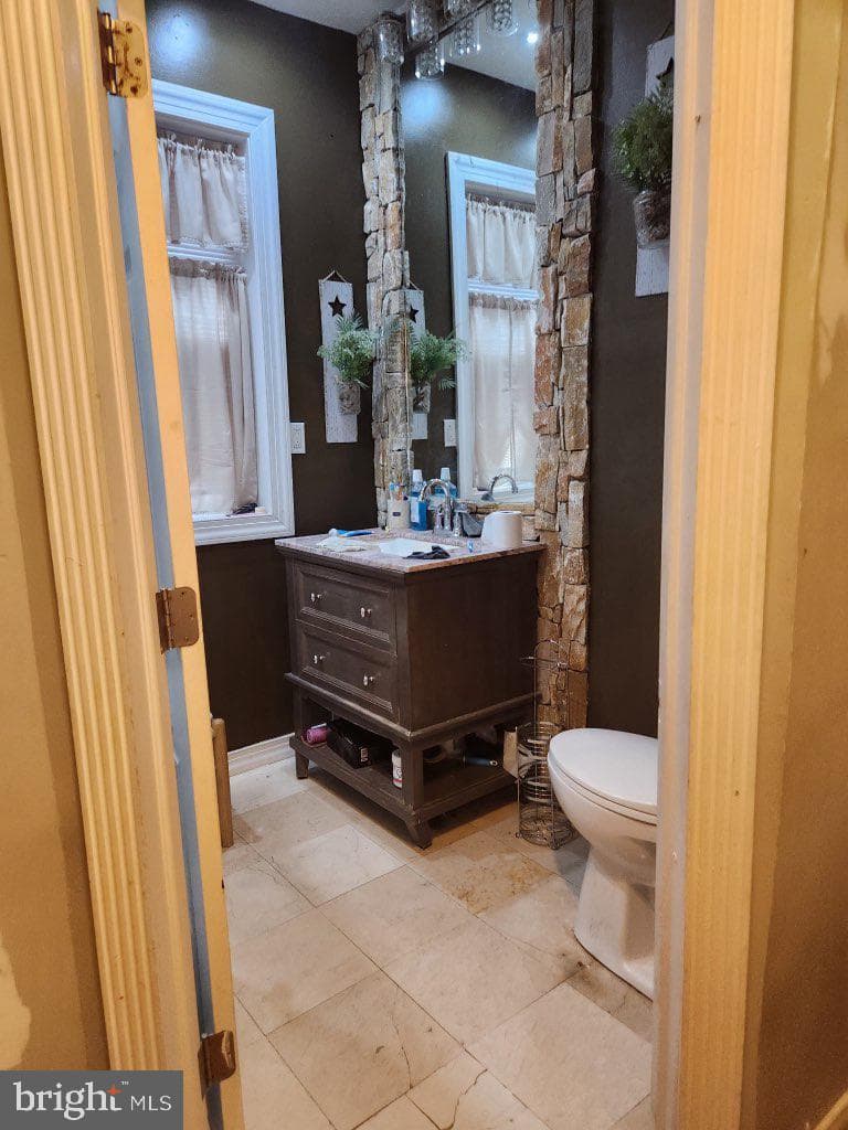 3648 N Camac Street photo 11