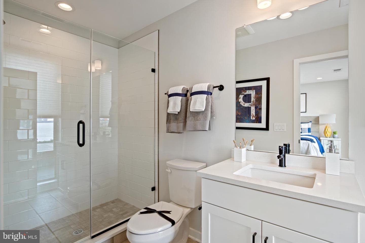 3010 Vice Admiral Way #21f photo 9
